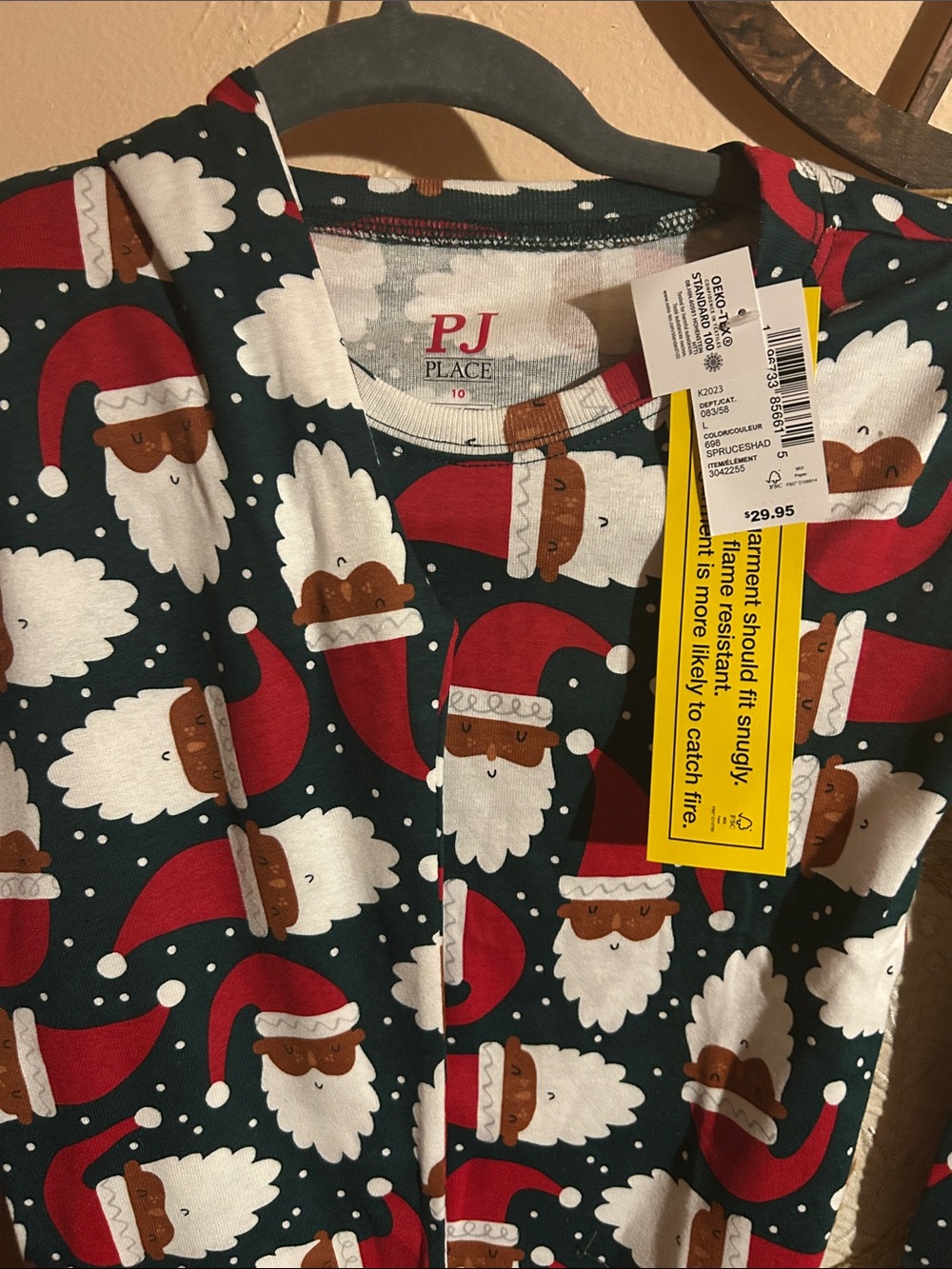 The Children's Place PJ Top in Dark Green, Red, White